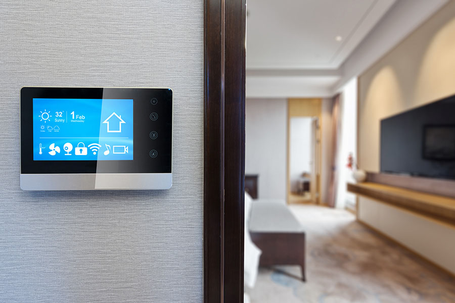 Smart thermostat controlling AC